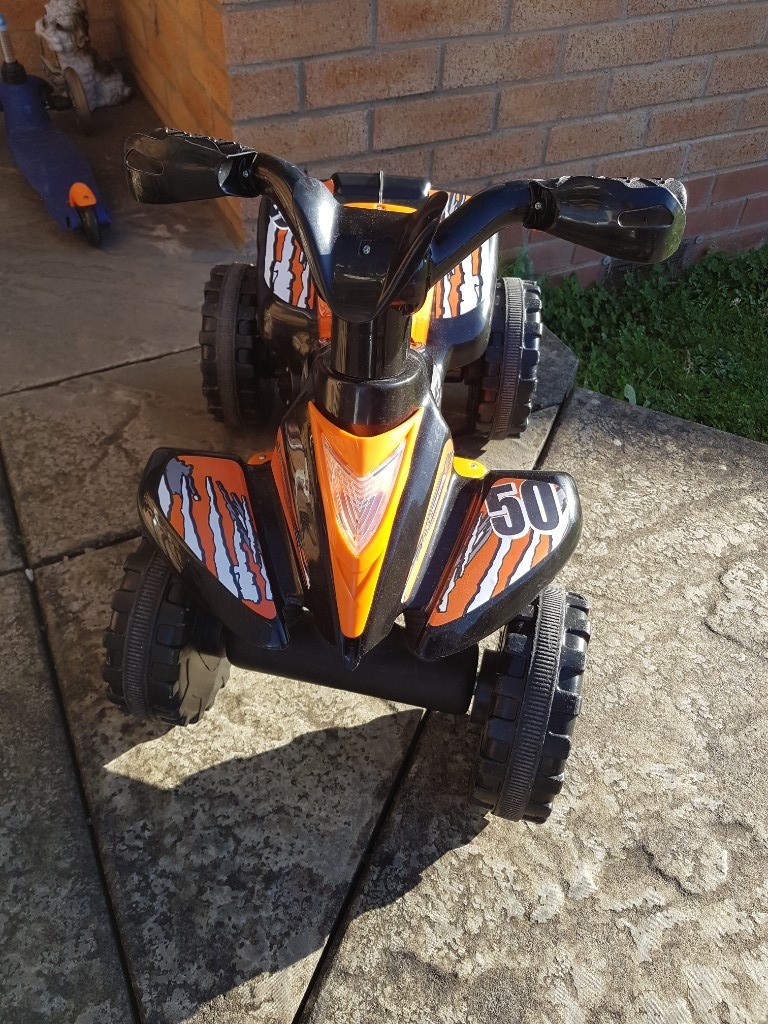 roadsterz volt 6v quad